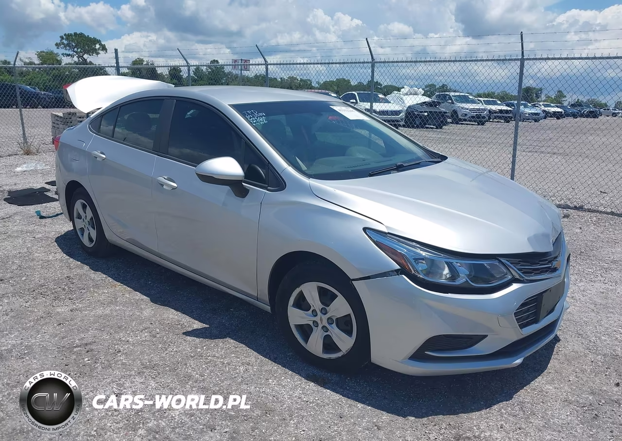 2016 Chevrolet Cruze Ls Auto – zdjęcie 1 z 16