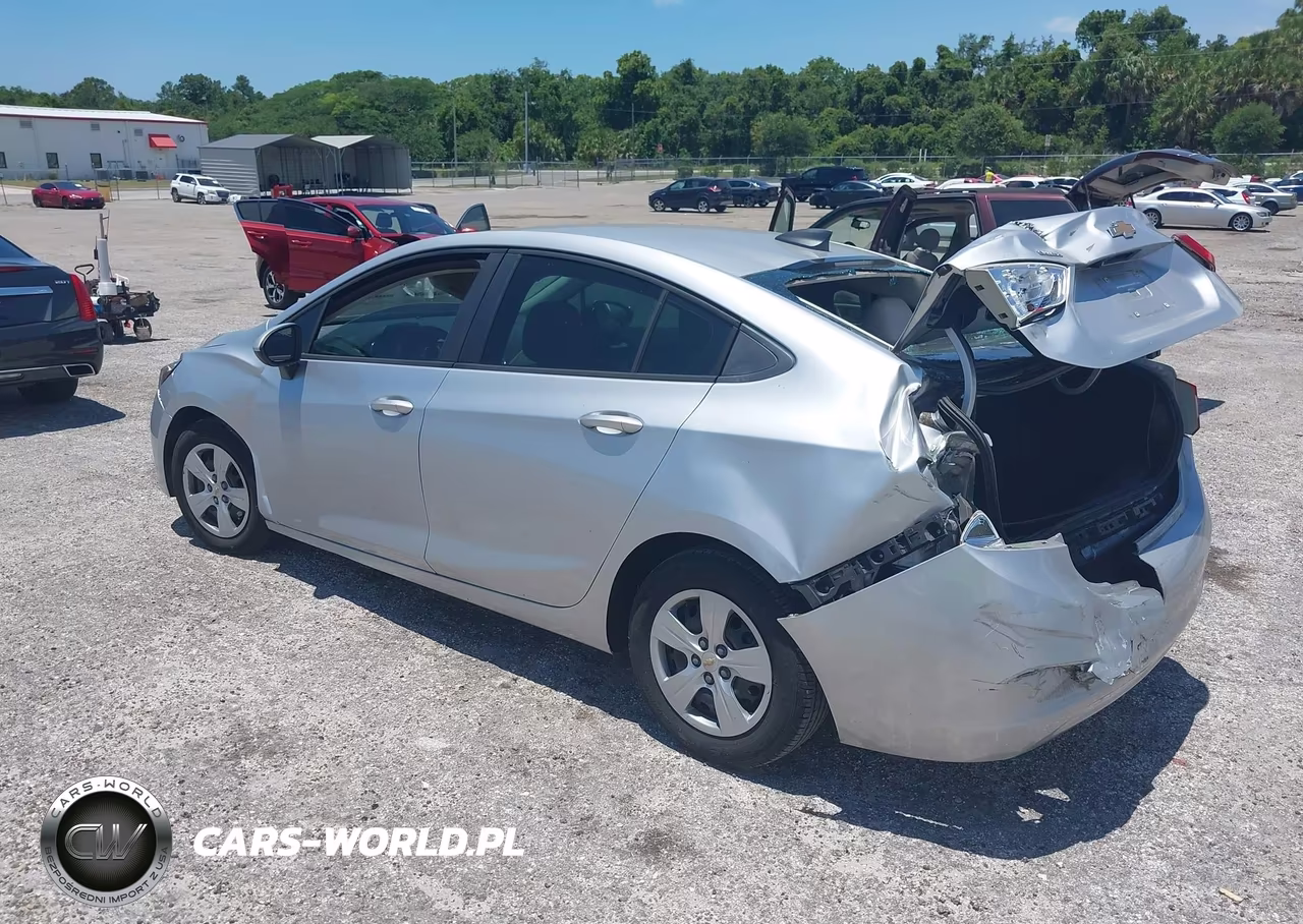 2016 Chevrolet Cruze Ls Auto VIN:1G1BC5SM2G7247429 - 3