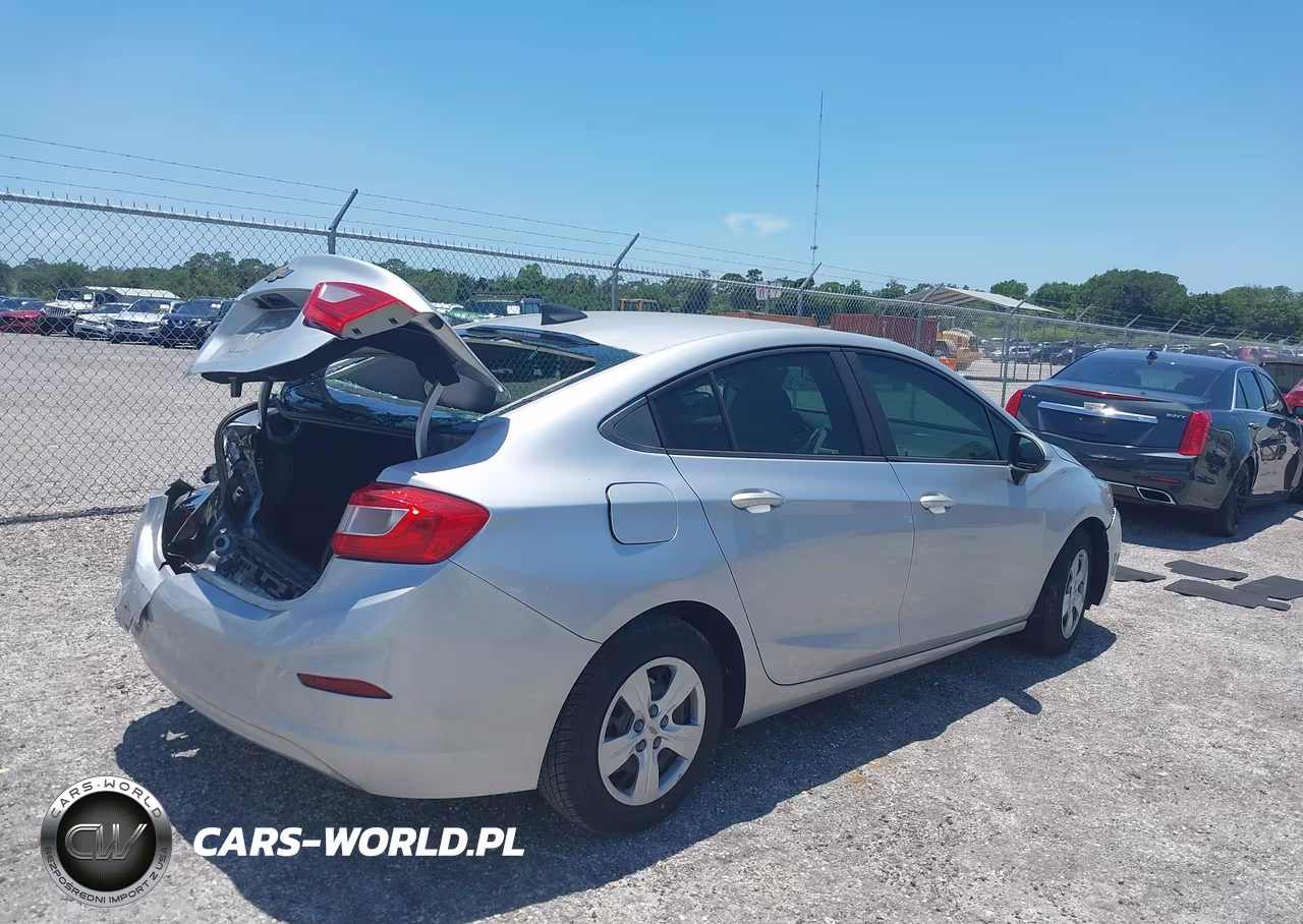 2016 Chevrolet Cruze Ls Auto VIN:1G1BC5SM2G7247429 - 4