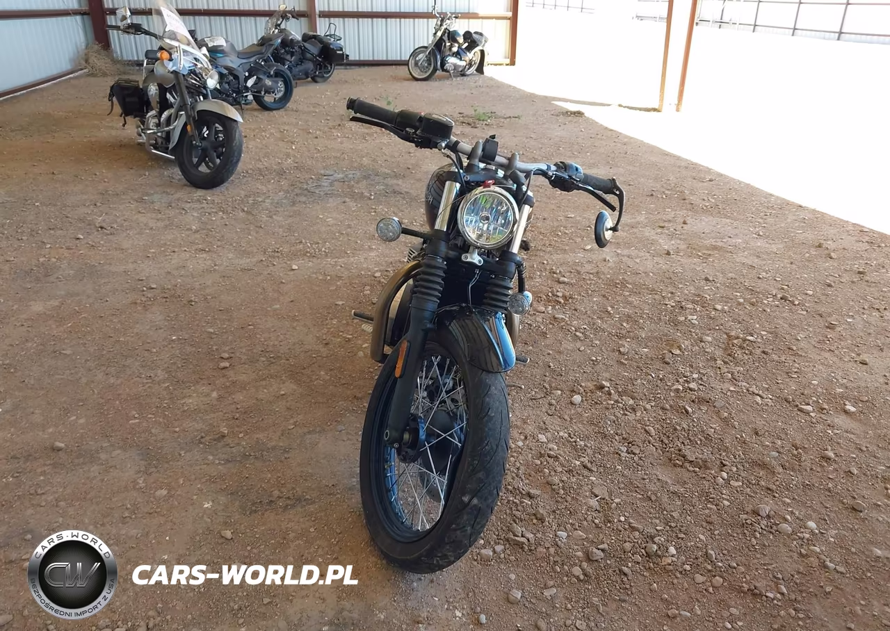 2018 Triumph Motorcycle Bonneville Bobber VIN:SMTD42HL5JT841202 - 5