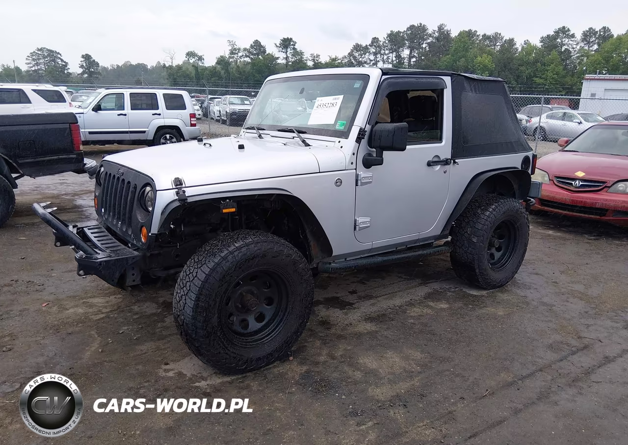 2008 Jeep Wrangler Sahara VIN:1J4FA54138L616786 - 2