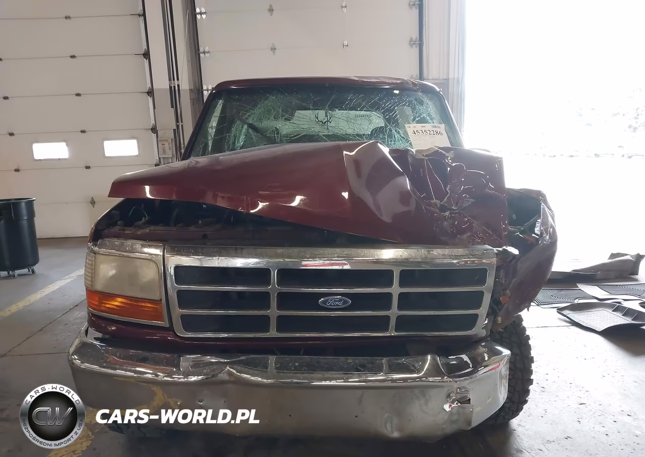 1996 Ford Bronco U100 VIN:1FMEU15H2TLB49460 - 12
