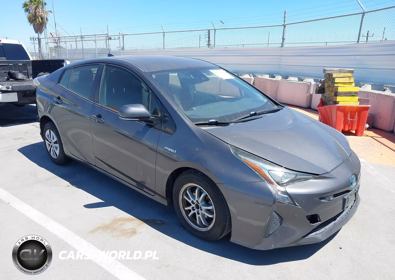 2017 Toyota Prius Two – zdjęcie 1 z 17