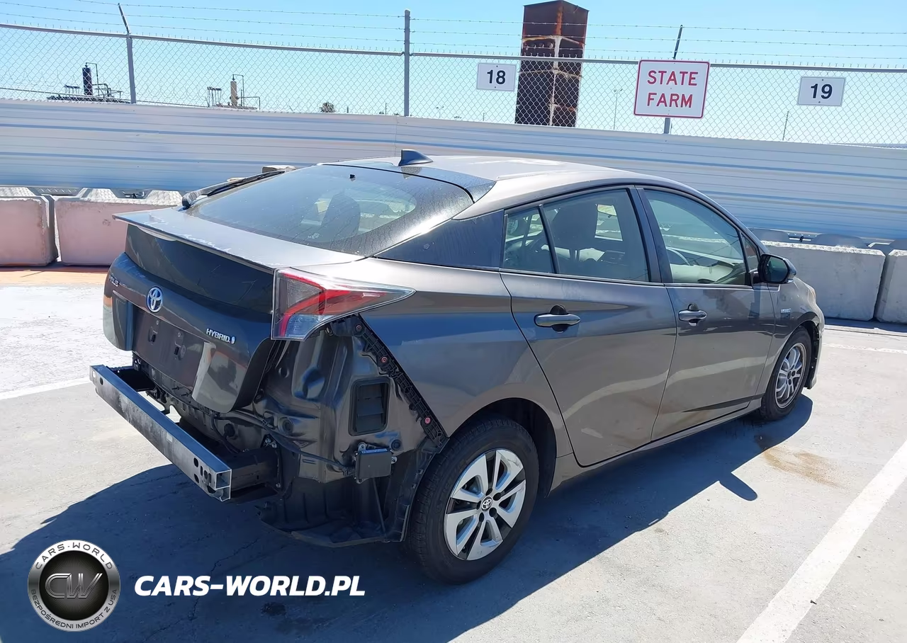 2017 Toyota Prius Two VIN:JTDKBRFU0H3580829 - 4