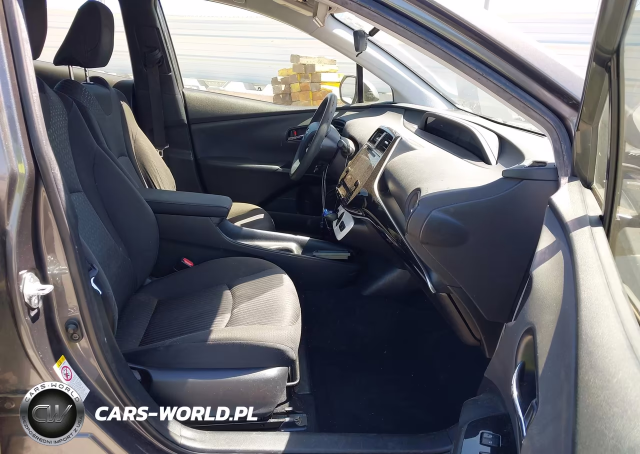 2017 Toyota Prius Two VIN:JTDKBRFU0H3580829 - 5