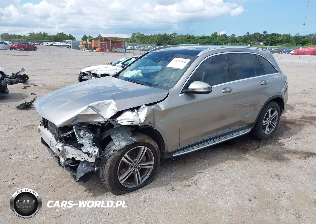 2020 Mercedes-Benz Glc 300 VIN:WDC0G8DB0LF740570 - 2