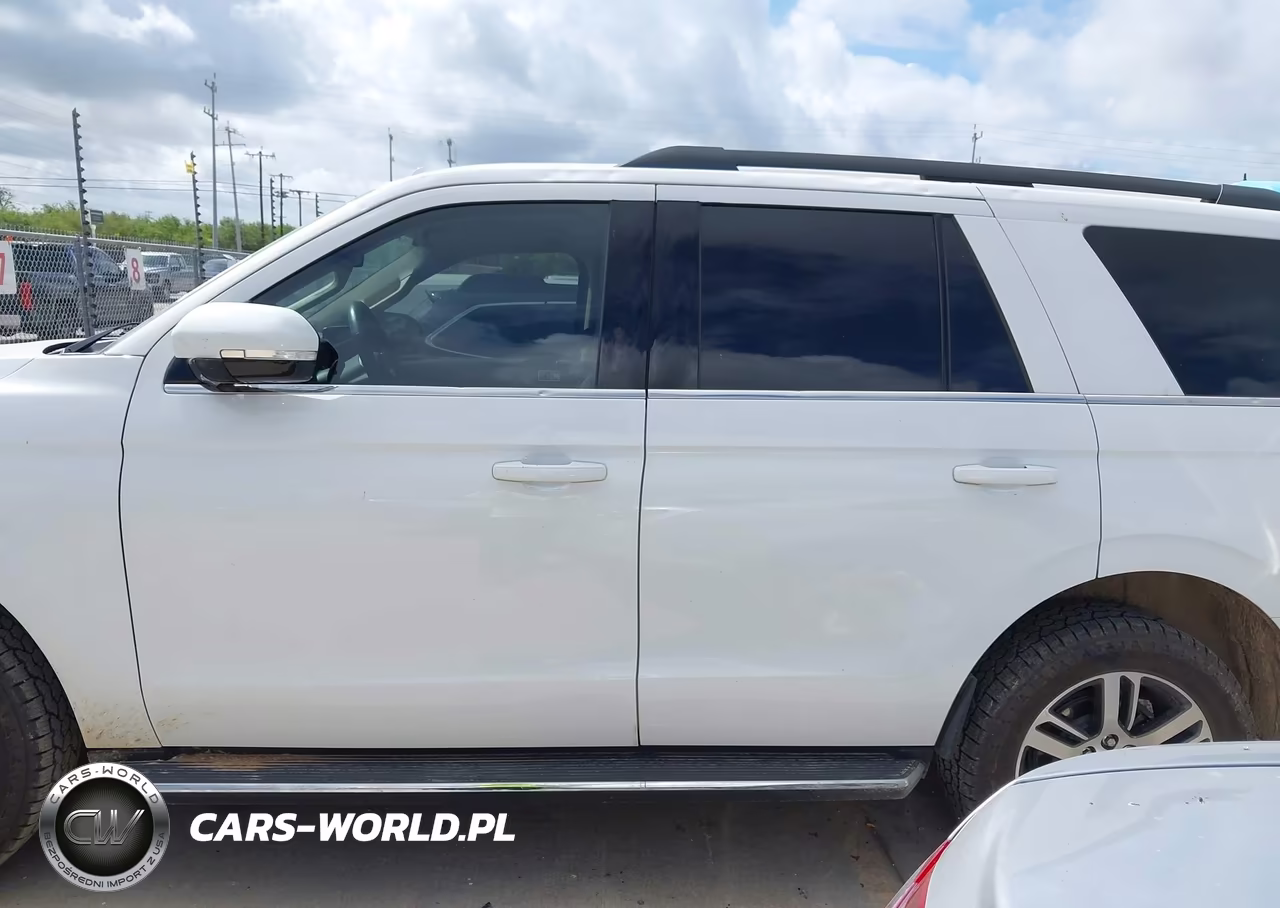 2023 Ford Expedition Xlt VIN:1FMJU1H87PEA65798 - 14