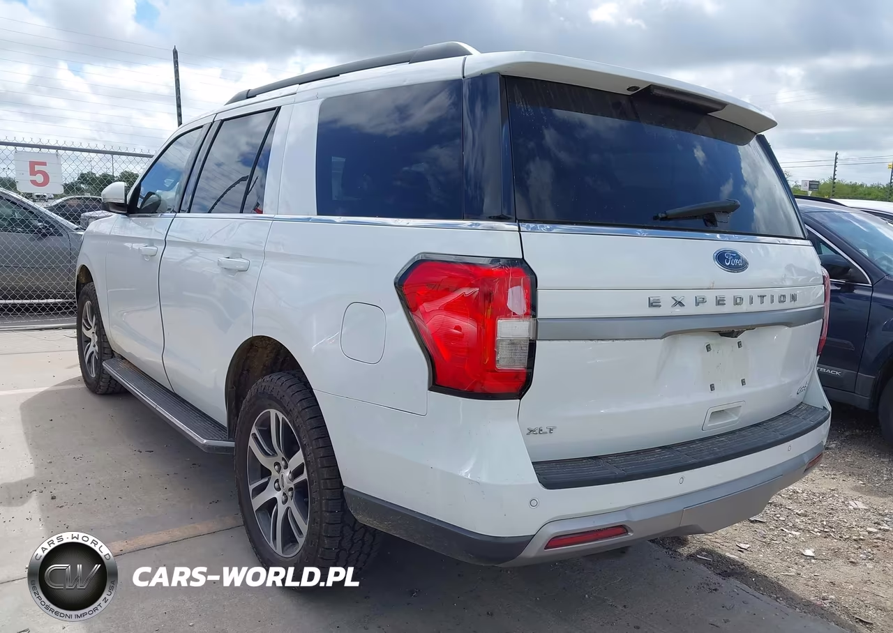 2023 Ford Expedition Xlt VIN:1FMJU1H87PEA65798 - 3