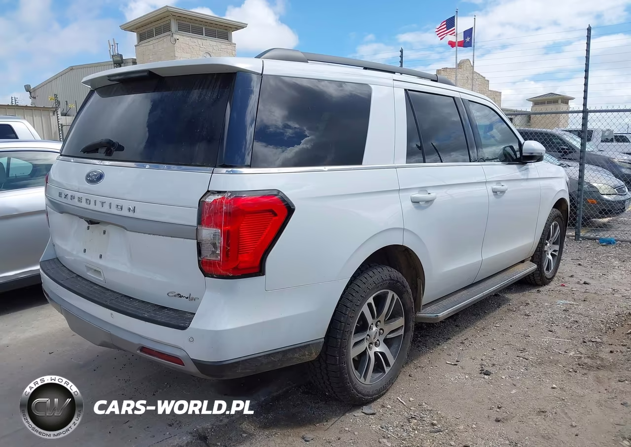 2023 Ford Expedition Xlt VIN:1FMJU1H87PEA65798 - 4
