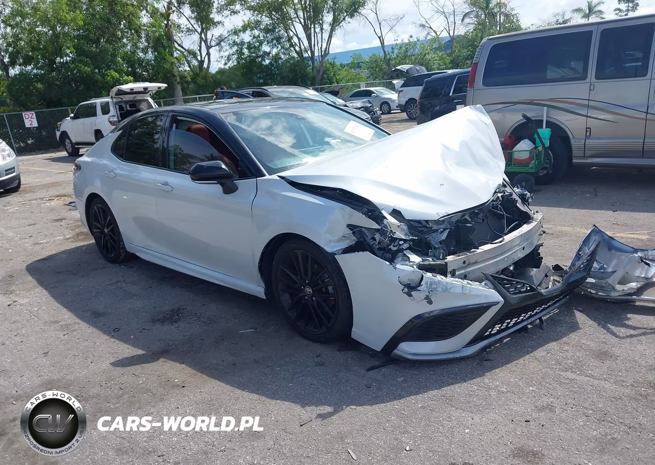 2022 Toyota Camry Xse