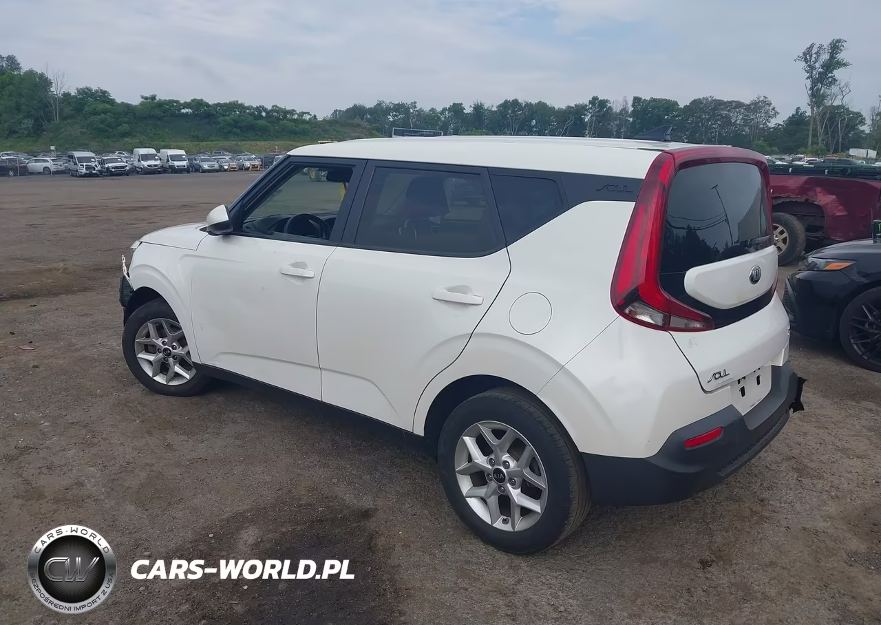 2021 Kia Soul S VIN:KNDJ23AU6M7751215 - 3