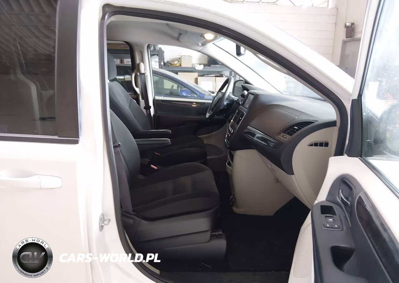 2018 Dodge Grand Caravan Se VIN:2C4RDGBGXJR296618 - 5