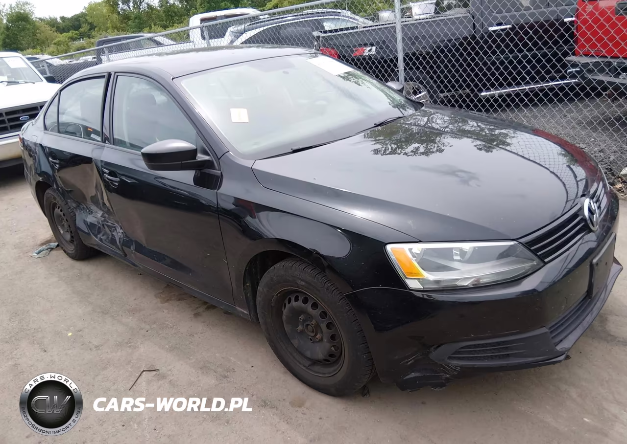 2013 Volkswagen Jetta 2.0L S – zdjęcie 1 z 16