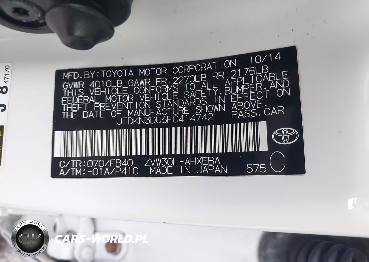 2015 Toyota Prius Two VIN:JTDKN3DU6F0414742 - 9