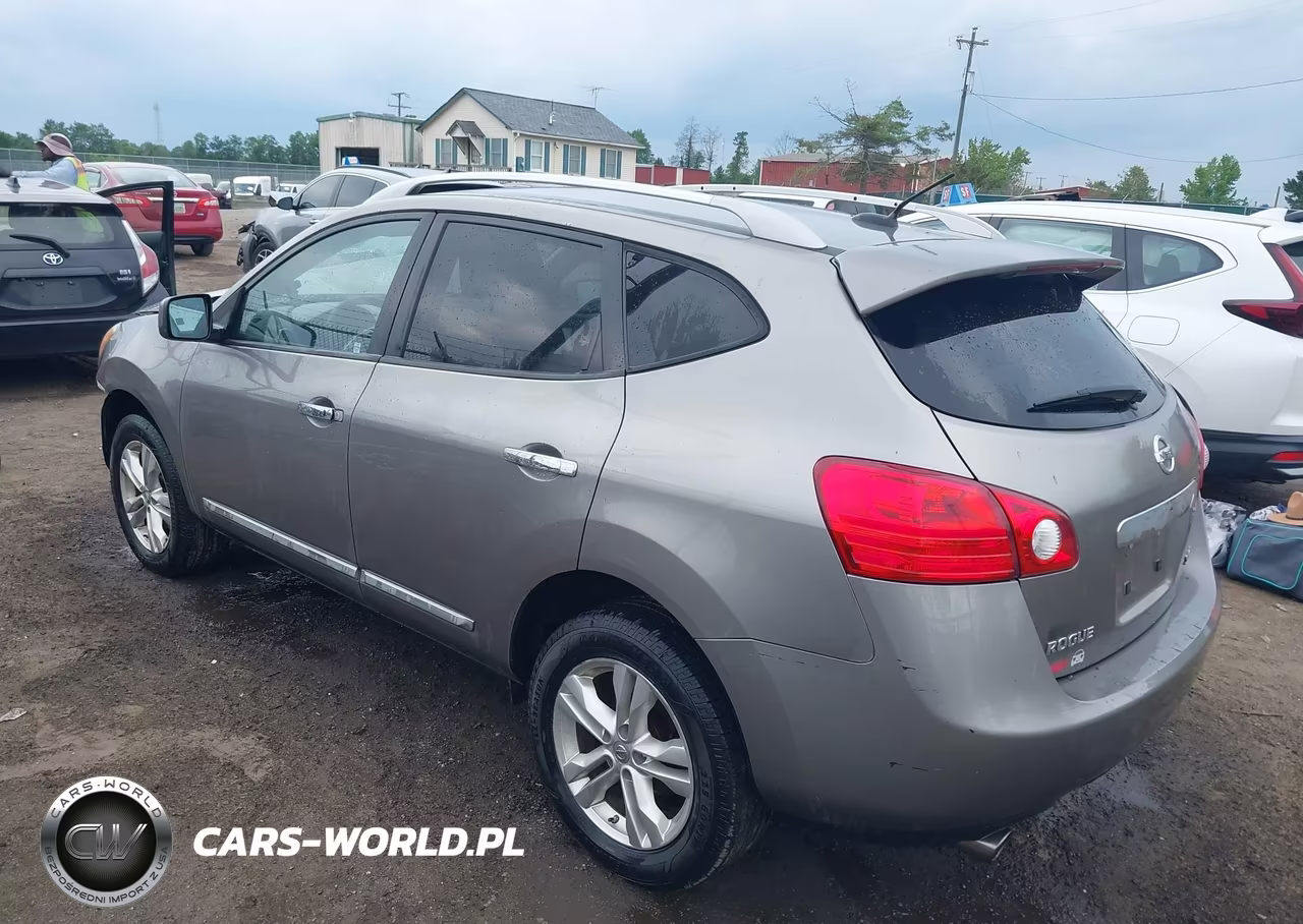 2013 Nissan Rogue Sv VIN:JN8AS5MV4DW137919 - 3