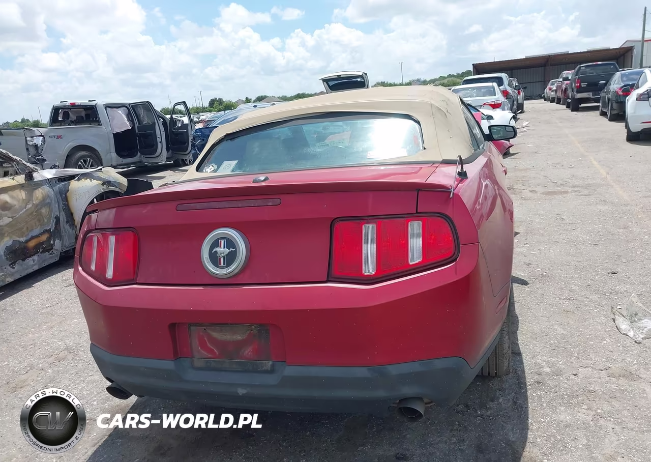 2011 Ford Mustang V6 Premium VIN:1ZVBP8EM1B5120598 - 15