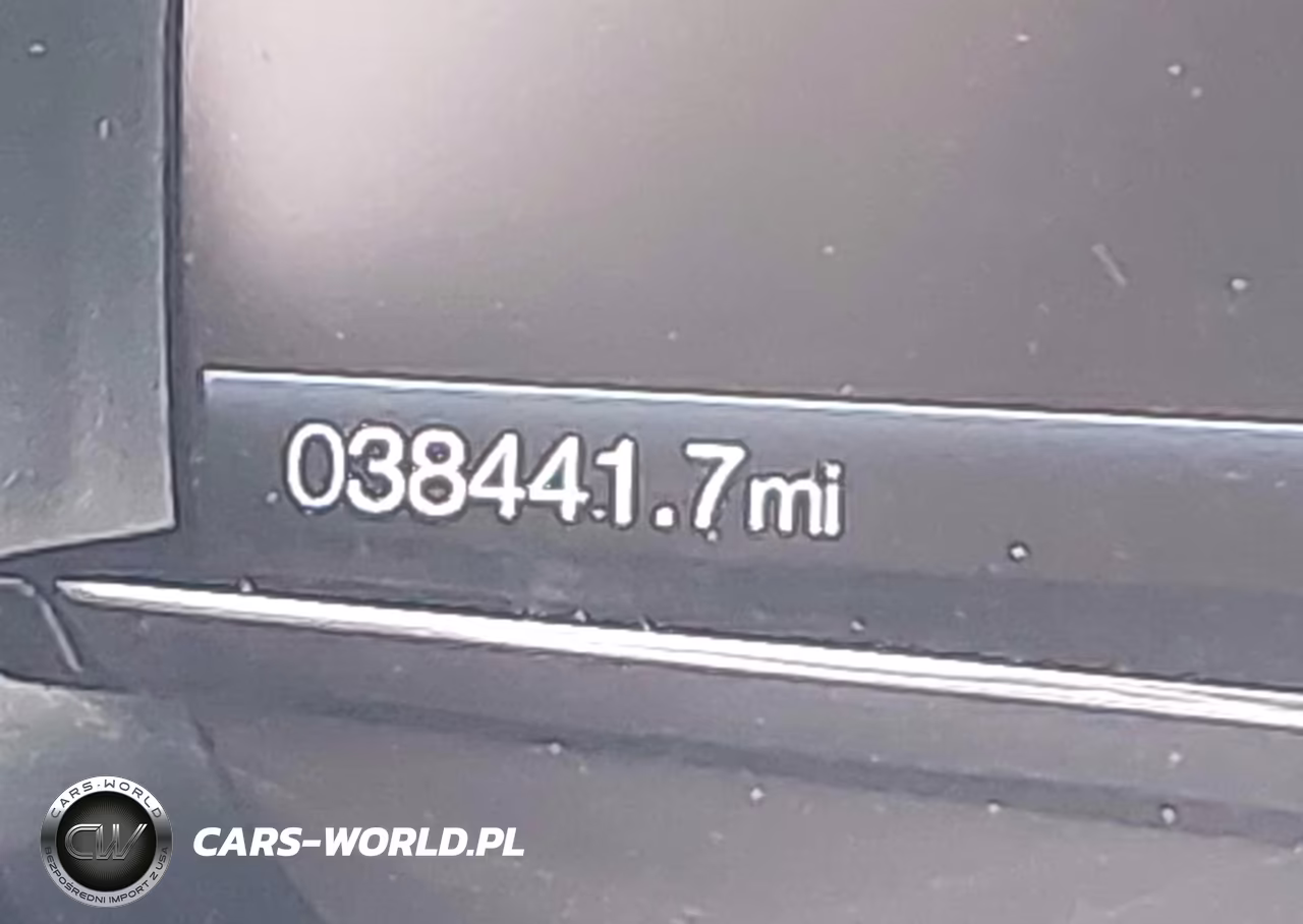 2019 Ford Explorer Xlt VIN:1FM5K8D86KGA88931 - 15