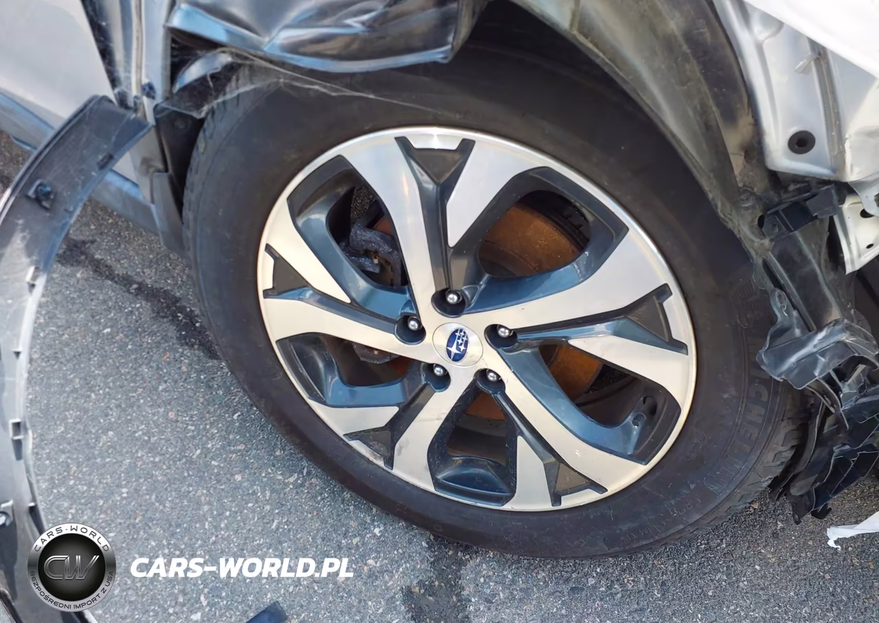 2020 Subaru Outback Limited VIN:4S4BTANC5L3232570 - 17