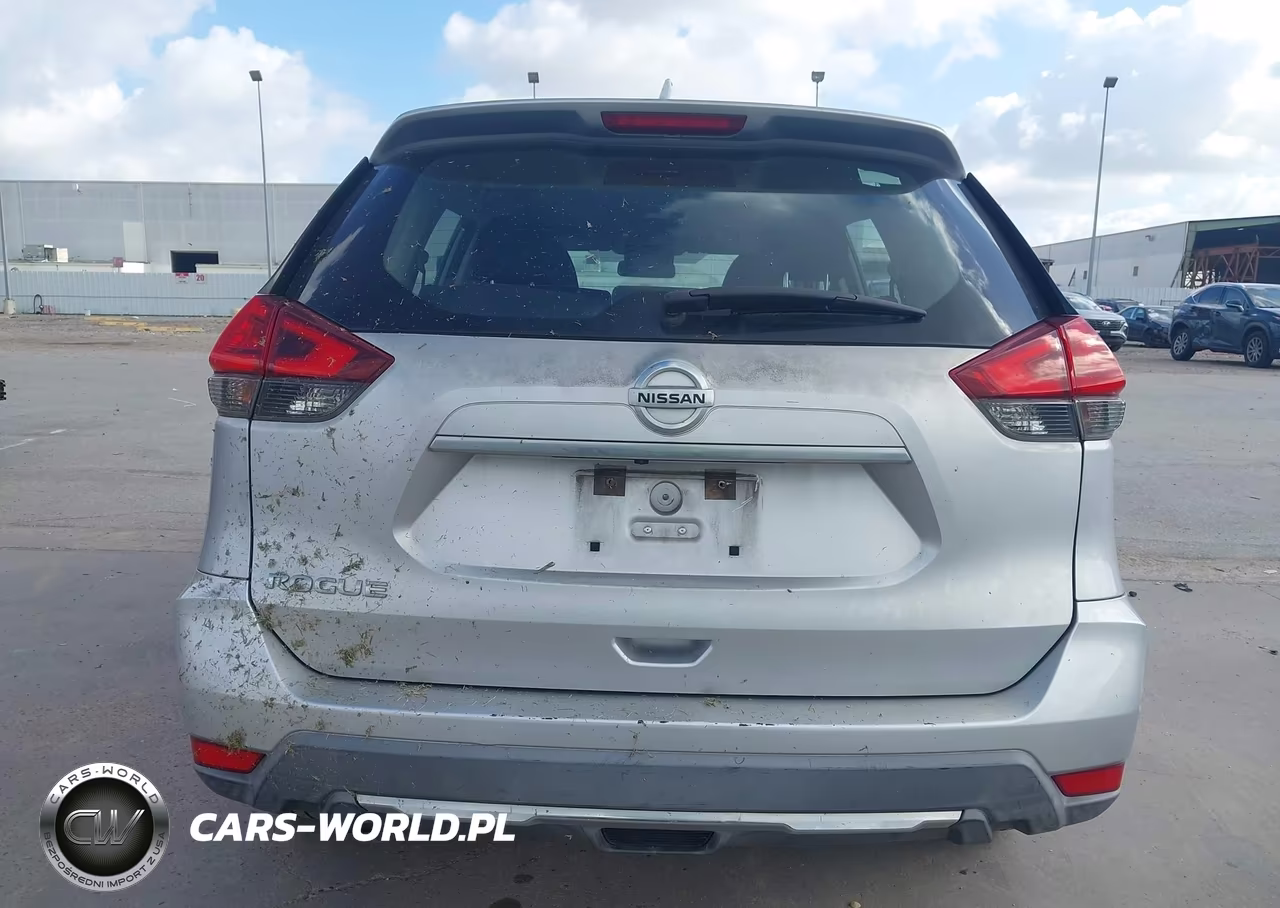 2017 Nissan Rogue S VIN:KNMAT2MT2HP558026 - 16