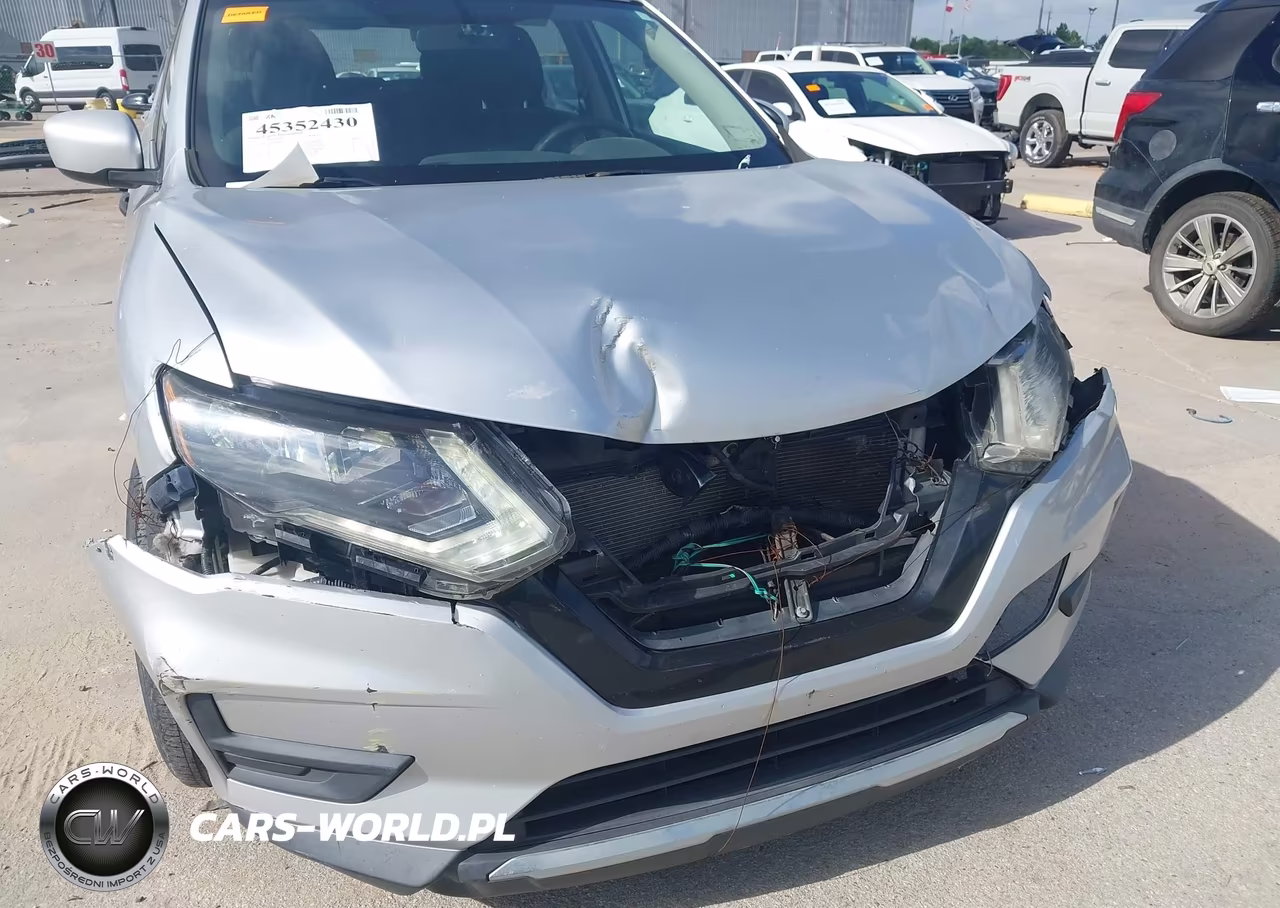 2017 Nissan Rogue S VIN:KNMAT2MT2HP558026 - 6