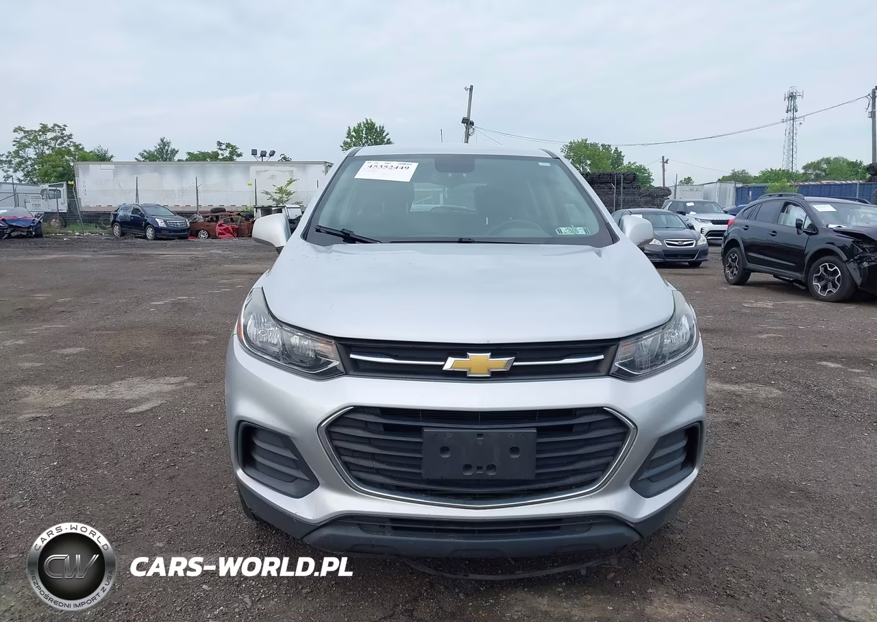 2018 Chevrolet Trax Ls VIN:3GNCJNSB6JL167335 - 12