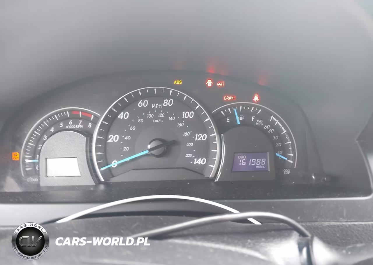 2014 Toyota Camry Le VIN:4T4BF1FK9ER384691 - 15