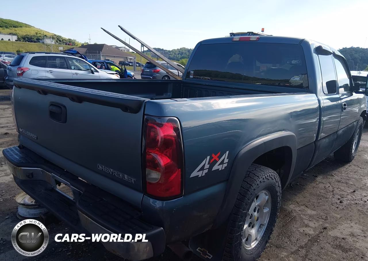 2007 Chevrolet Silverado 1500 Classic Work Truck VIN:1GCEK19Z87Z113949 - 4