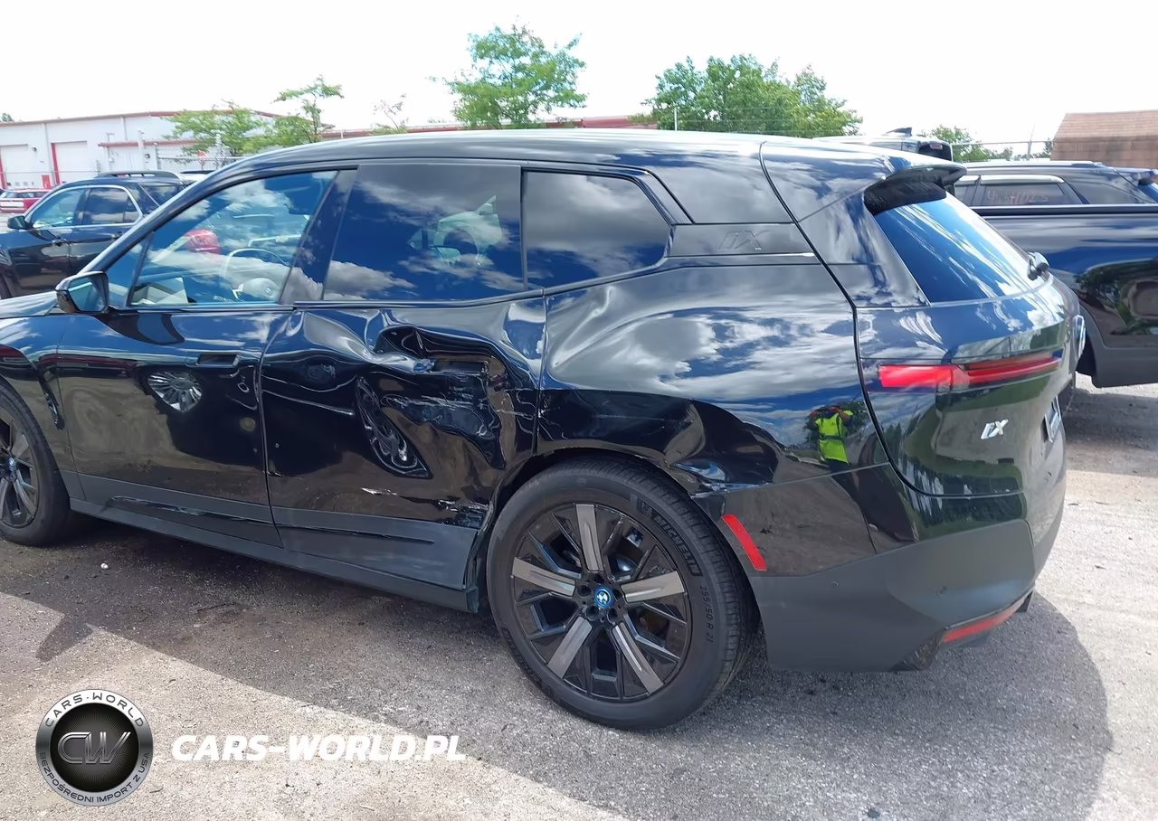 2024 BMW Ix xDrive50 VIN:WB523CF07RCR91990 - 14