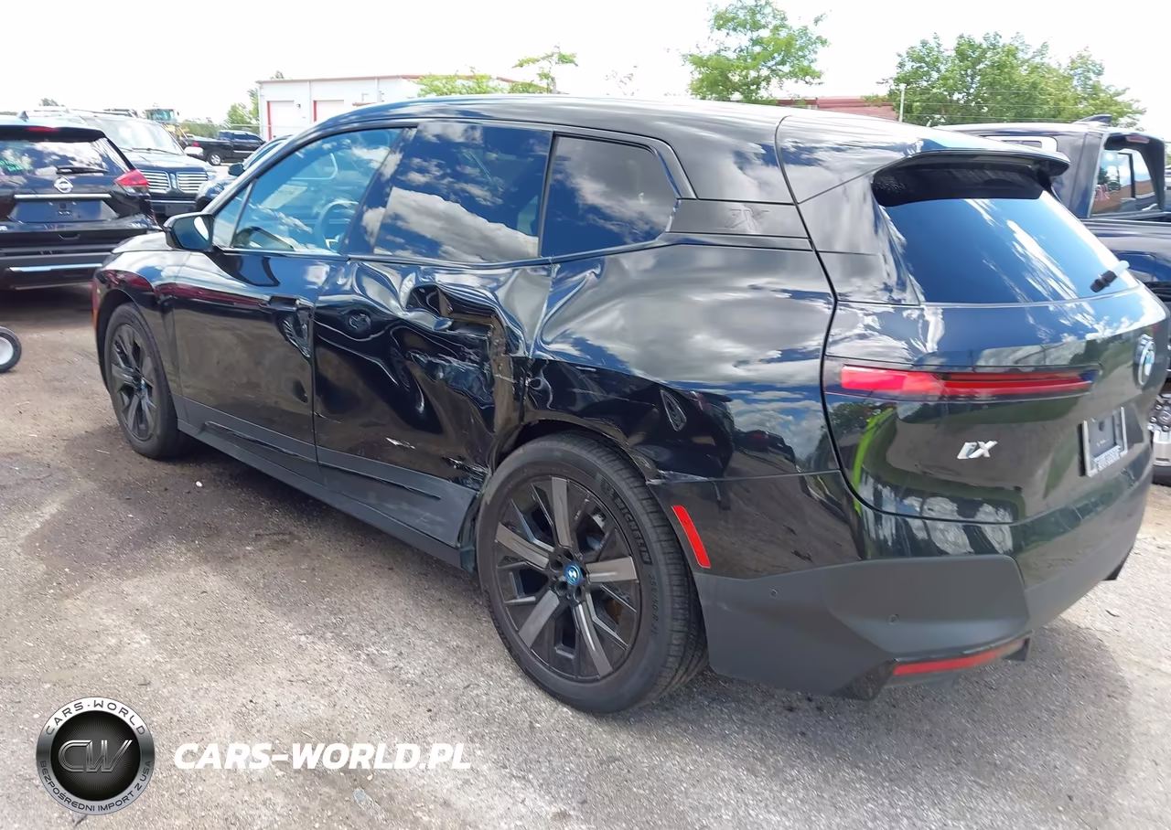 2024 BMW Ix xDrive50 VIN:WB523CF07RCR91990 - 3
