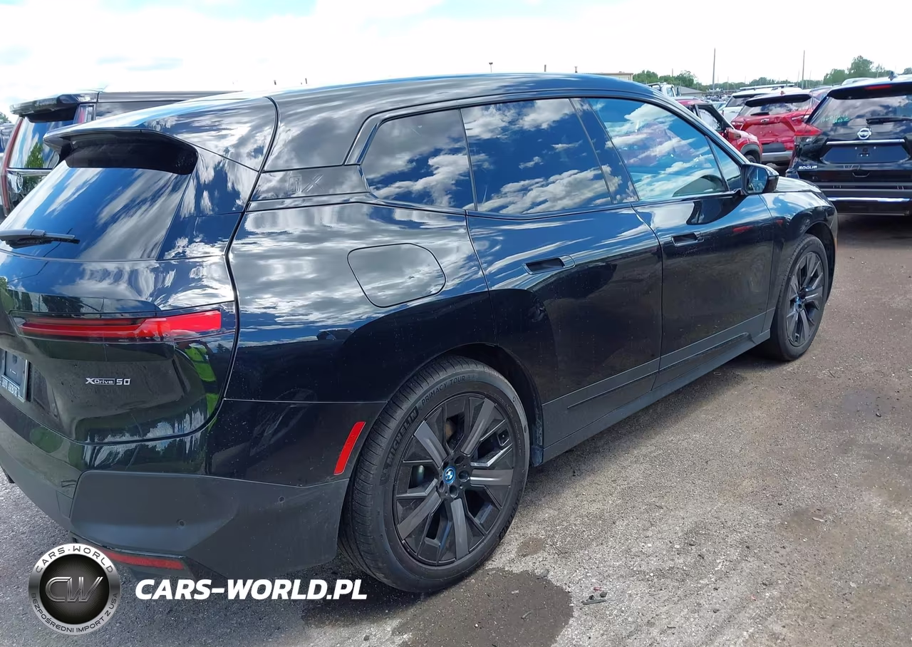 2024 BMW Ix xDrive50 VIN:WB523CF07RCR91990 - 4