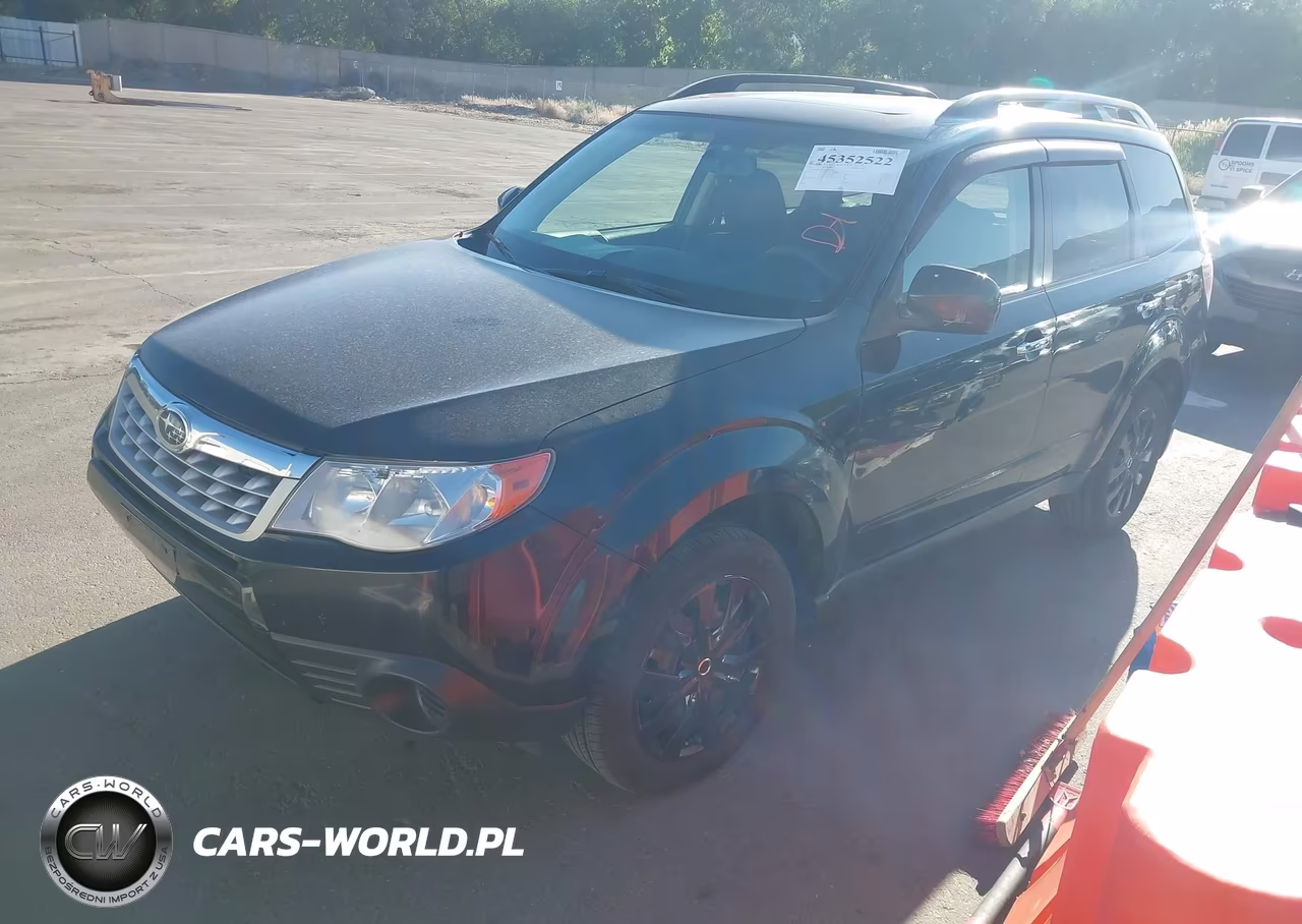 2013 Subaru Forester 2.5X Premium VIN:JF2SHADC3DG412410 - 2