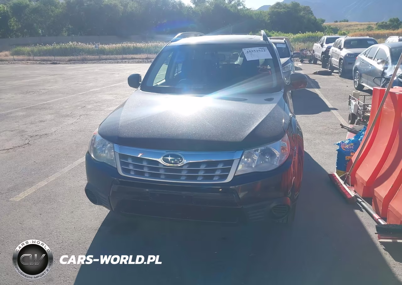 2013 Subaru Forester 2.5X Premium VIN:JF2SHADC3DG412410 - 5
