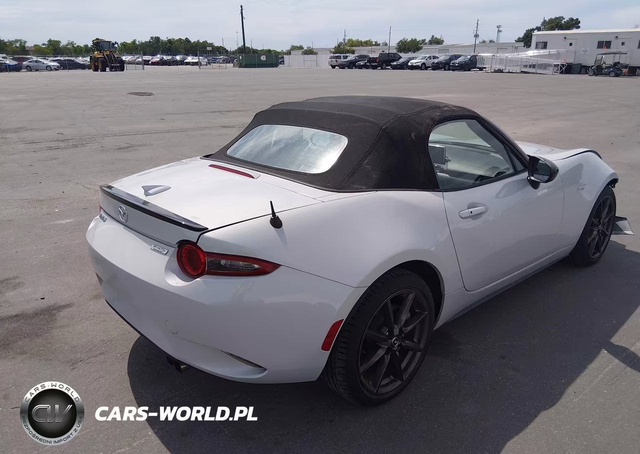 2016 Mazda Mx-5 Miata Club VIN:JM1NDAC75G0106351 - 4