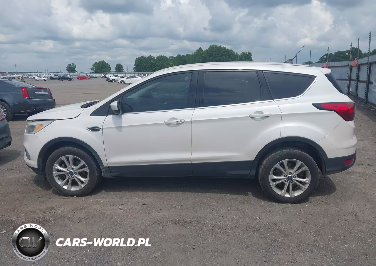 2019 Ford Escape Se VIN:1FMCU0GD6KUB46954 - 14