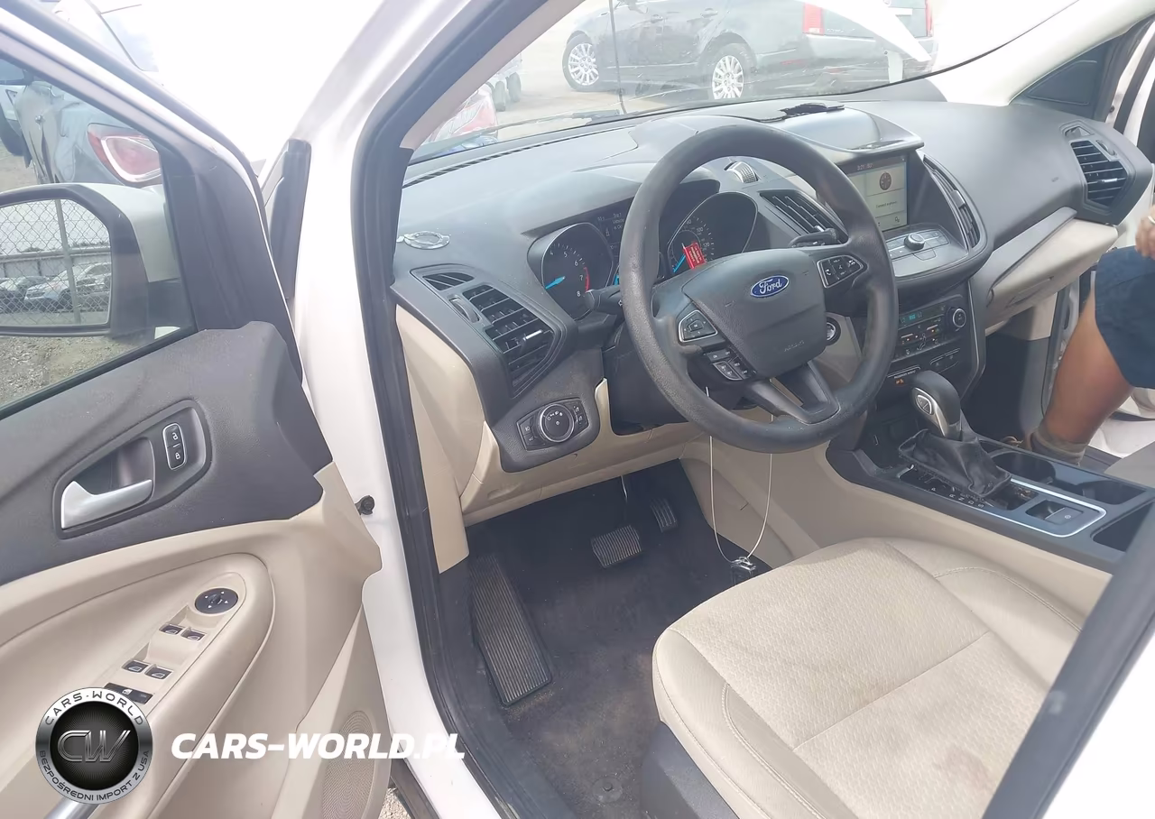 2019 Ford Escape Se VIN:1FMCU0GD6KUB46954 - 17