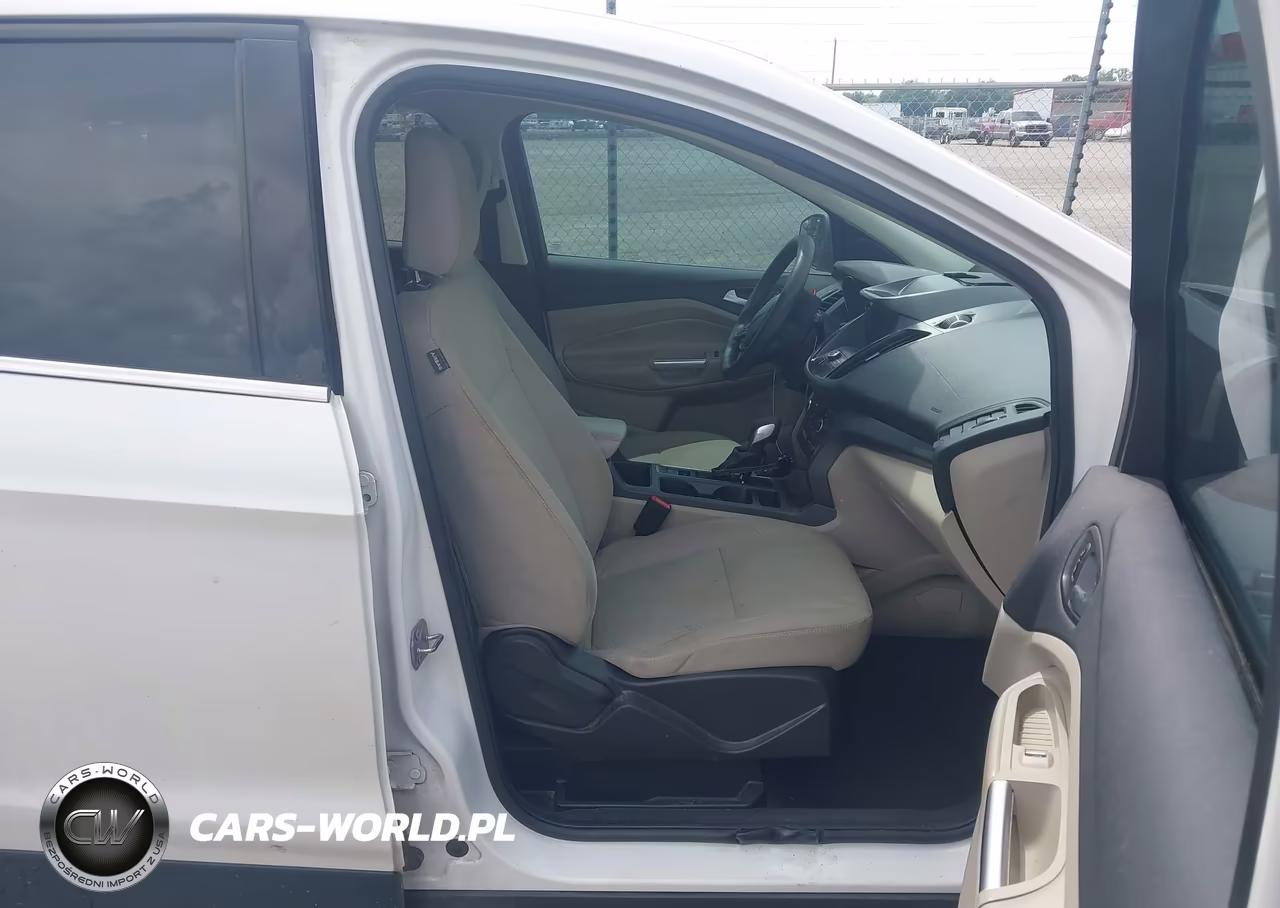 2019 Ford Escape Se VIN:1FMCU0GD6KUB46954 - 5