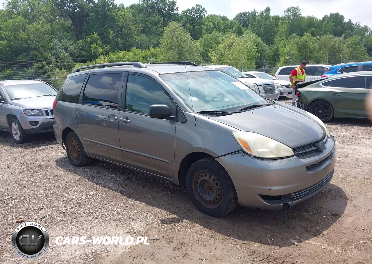 2005 Toyota Sienna Le