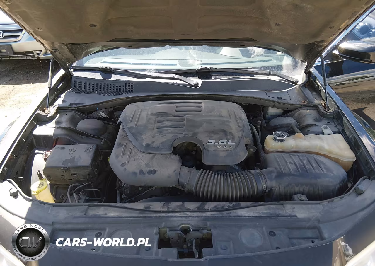 2012 Chrysler 300 VIN:2C3CCAAG9CH166978 - 10