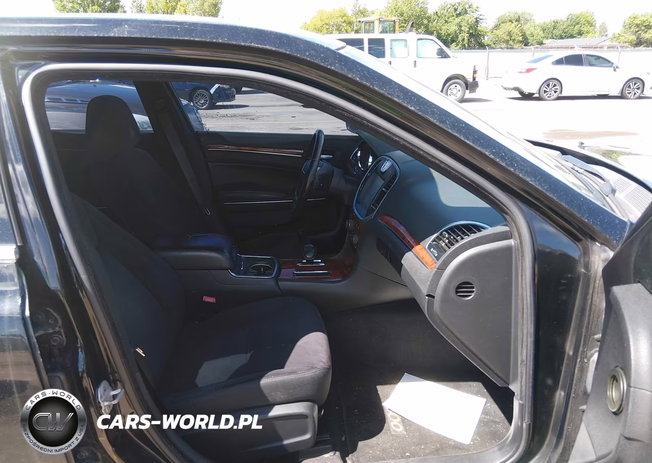 2012 Chrysler 300 VIN:2C3CCAAG9CH166978 - 5