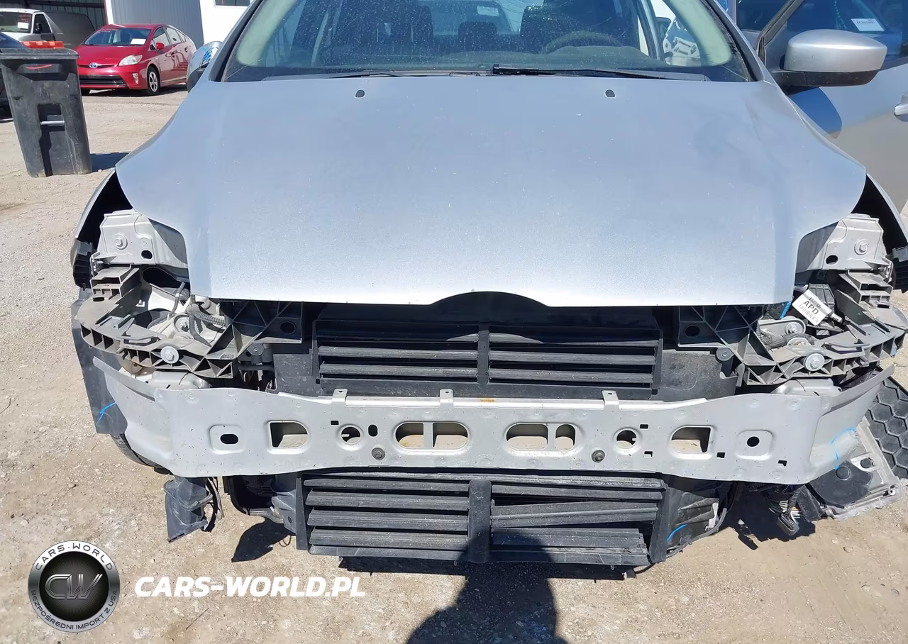 2012 Ford Focus Se VIN:1FAHP3F24CL371065 - 6