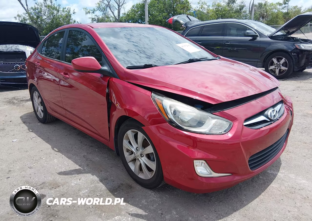 2013 Hyundai Accent Gls