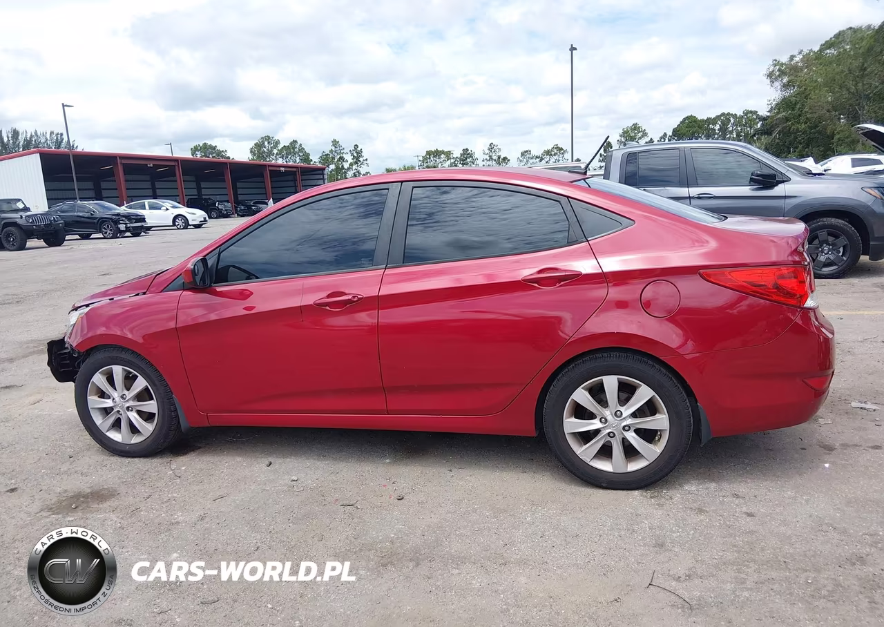 2013 Hyundai Accent Gls VIN:KMHCU4AE0DU314812 - 14