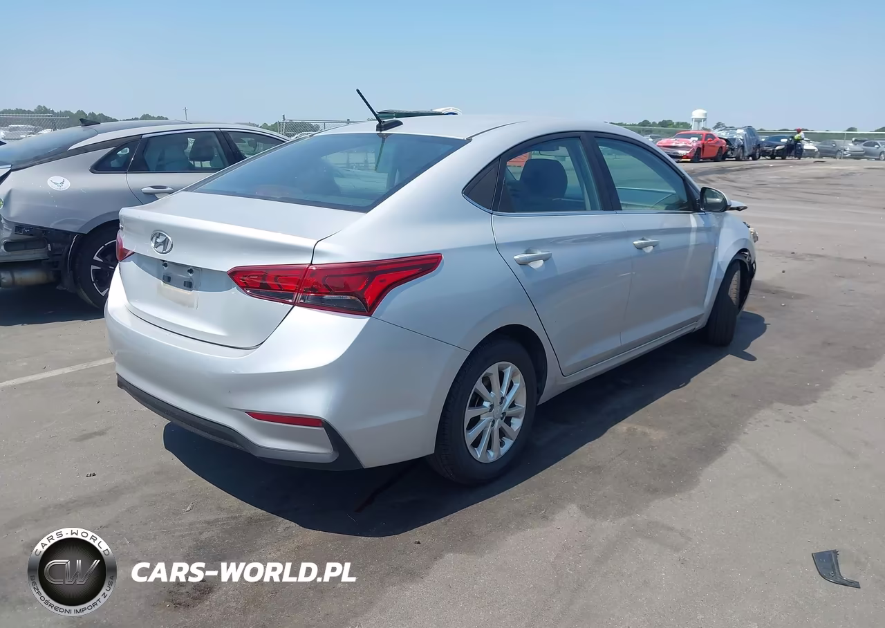 2022 Hyundai Accent Sel VIN:3KPC24A62NE172269 - 4
