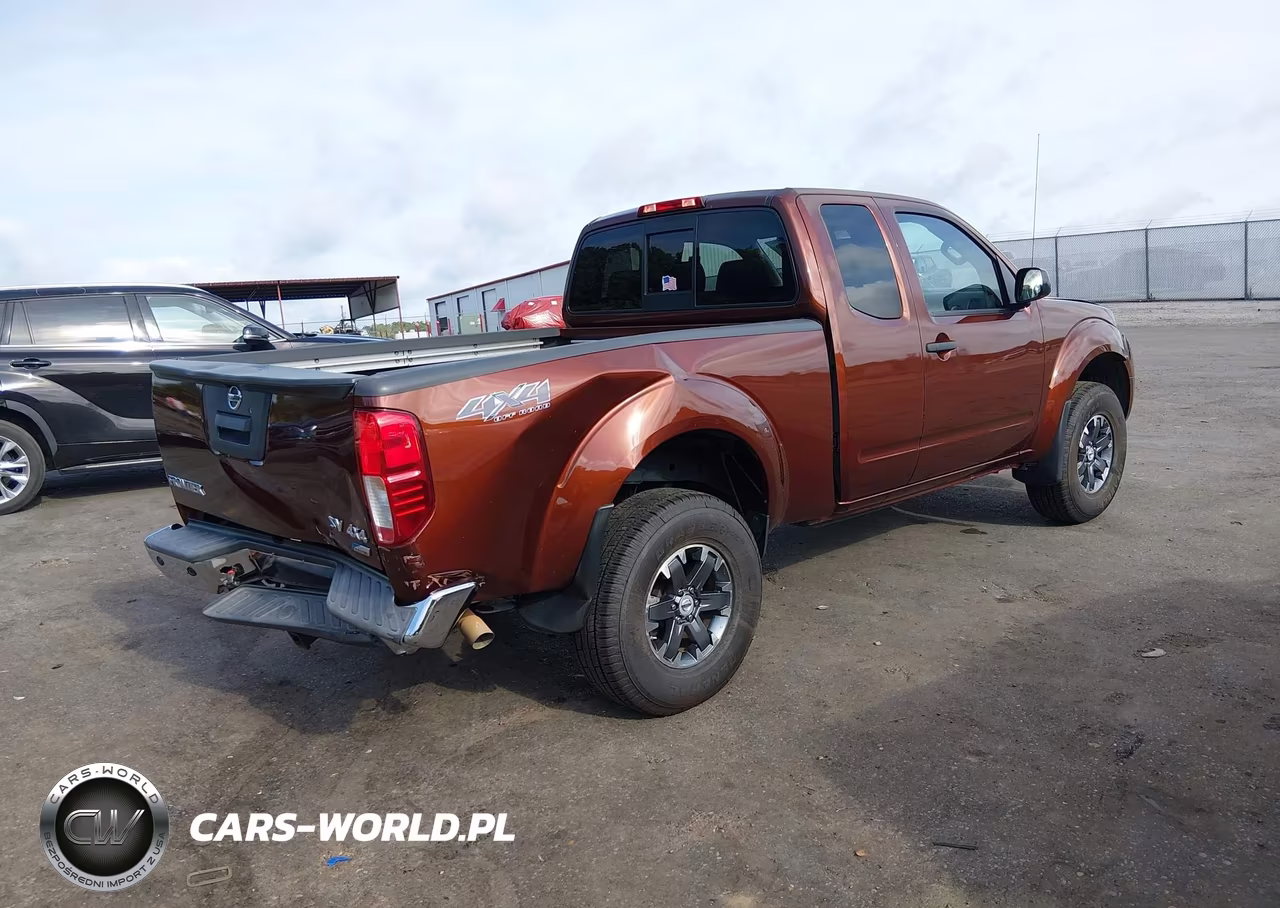 2018 Nissan Frontier Sv VIN:1N6DD0CW9JN702082 - 4