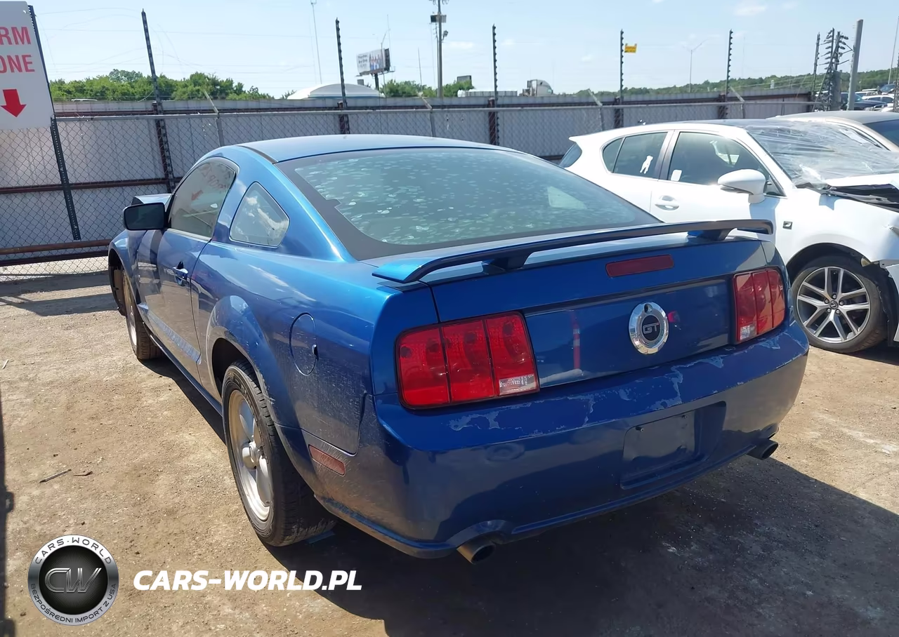 2008 Ford Mustang Gt Deluxe-Gt Premium VIN:1ZVHT82H285114668 - 3