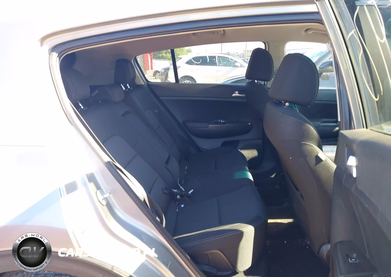 2022 Kia Sportage Lx VIN:KNDPM3AC8N7003420 - 8
