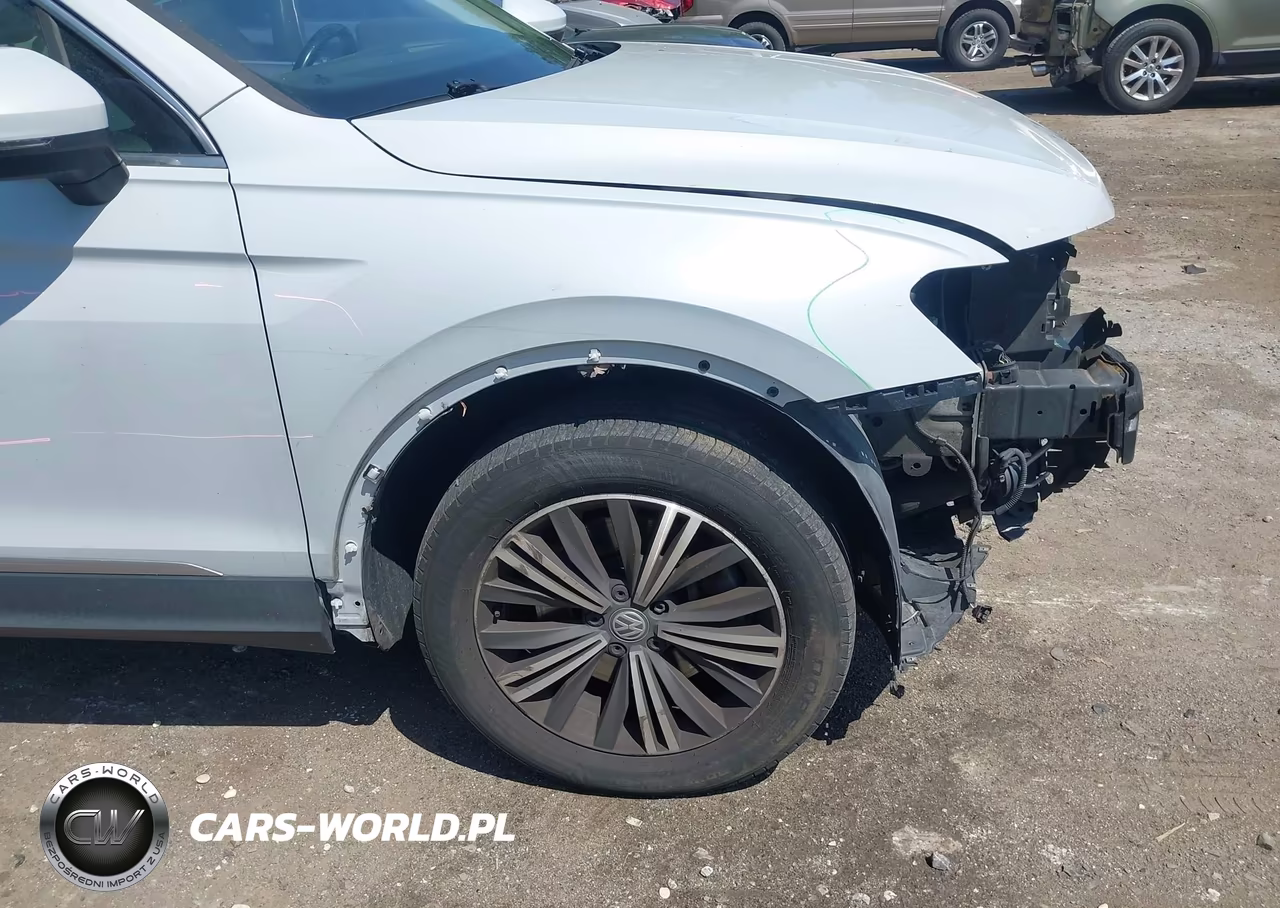 2018 Volkswagen Tiguan 2.0T Se-2.0T Sel VIN:3VV2B7AX5JM036676 - 17