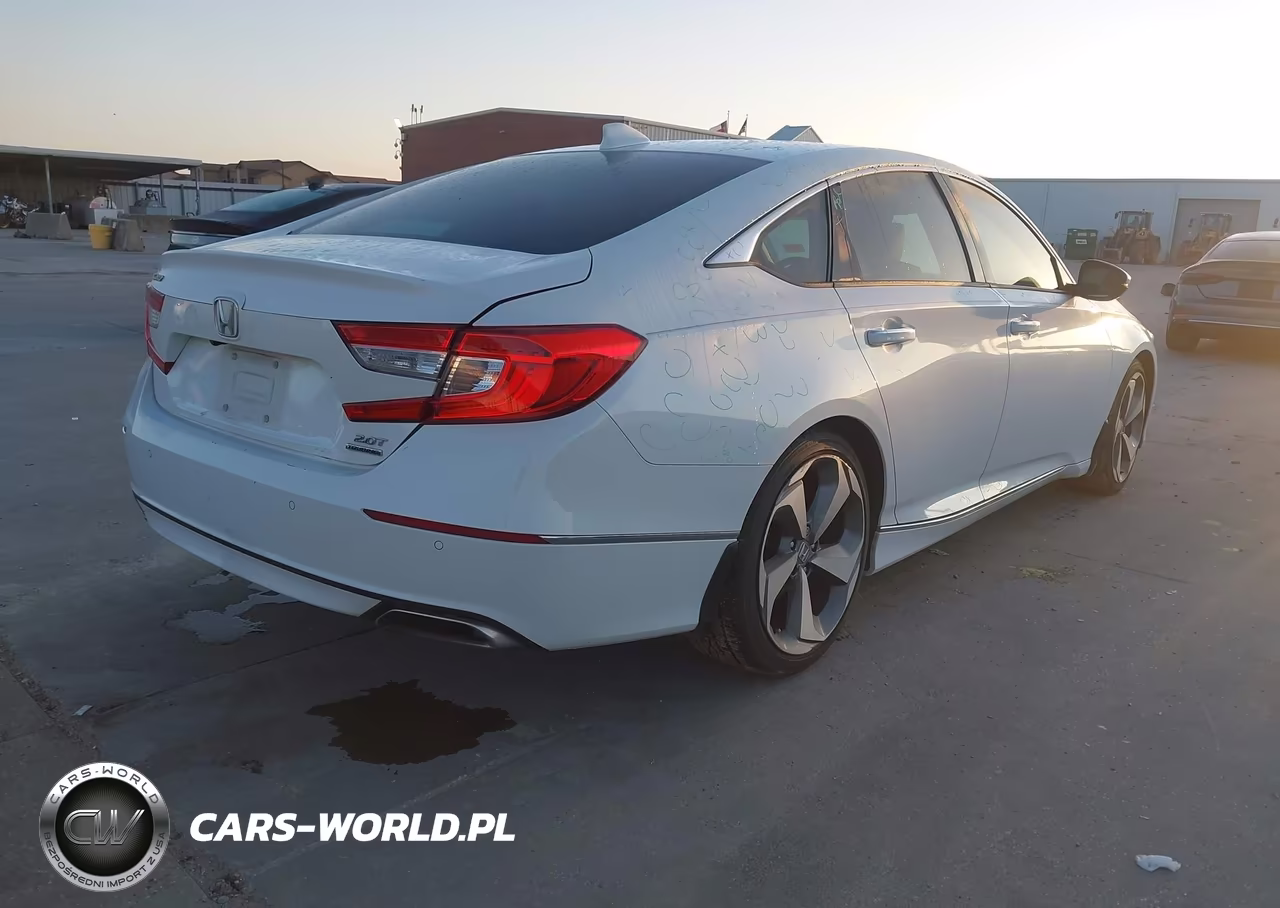 2020 Honda Accord Touring VIN:1HGCV2F91LA012657 - 4