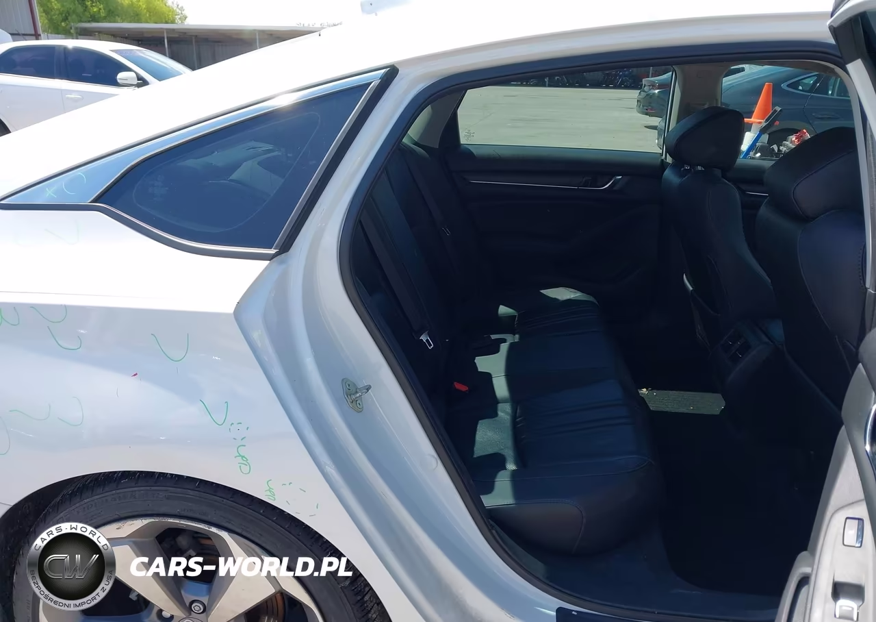 2020 Honda Accord Touring VIN:1HGCV2F91LA012657 - 8
