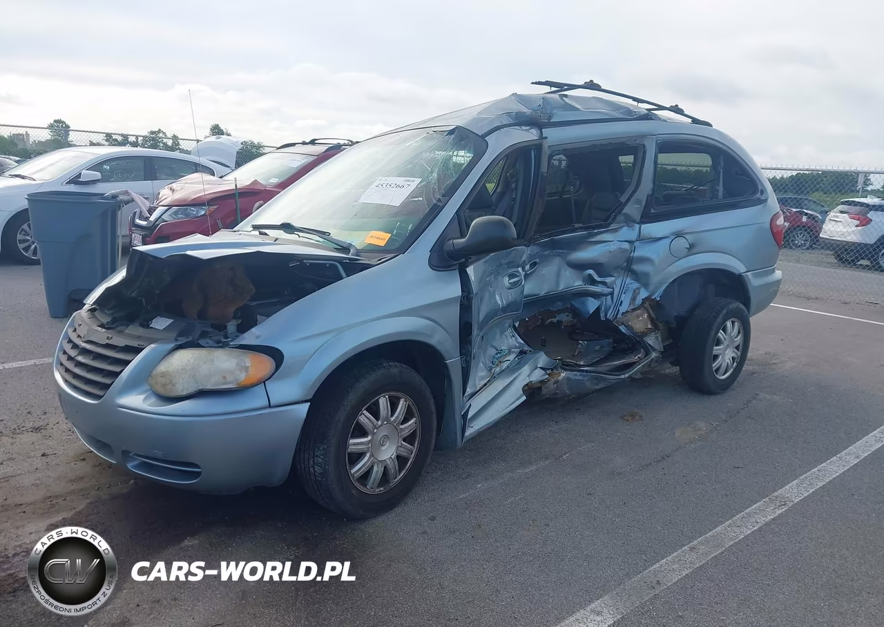 2005 Chrysler Town & Country Touring VIN:2C4GP54L75R425479 - 2